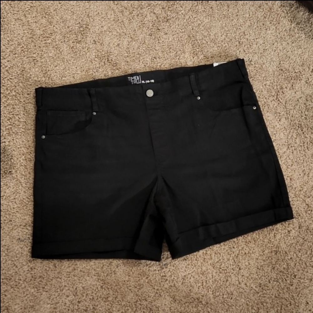 (NWT)Brand New Jean Shorts, Size 12